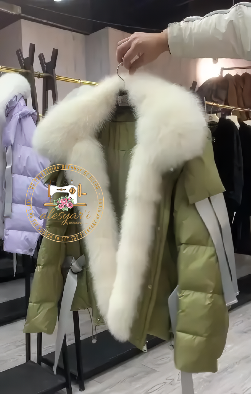 Alesyari Shop I Stylish Winter Jackets for Women with Genuine Fox Fur Collar and Goose Down Filling