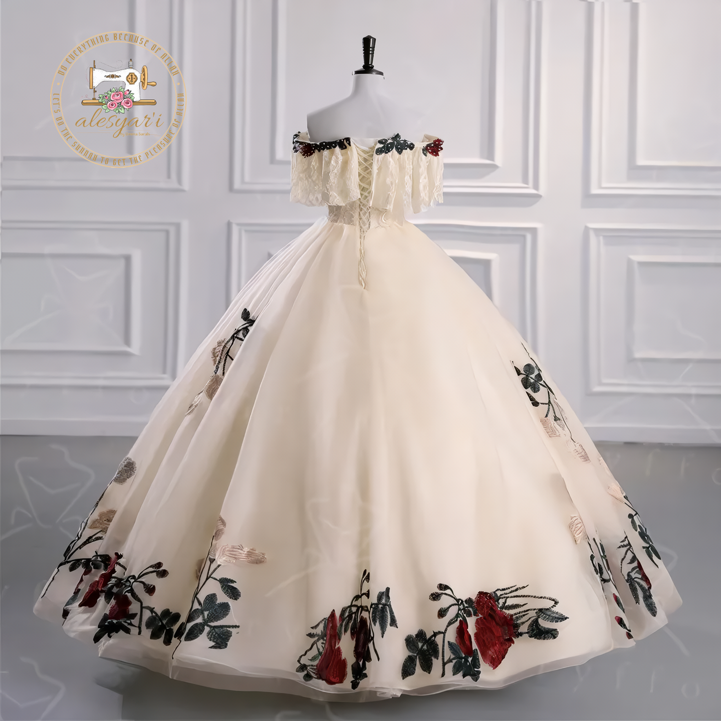 Alesyar'i I Chic Elegance: New Champagne Quinceañera Dresses with Luxury Lace, Off-The-Shoulder Prom Ball Gown, Perfect for Plus Size Quinceañera Glamour