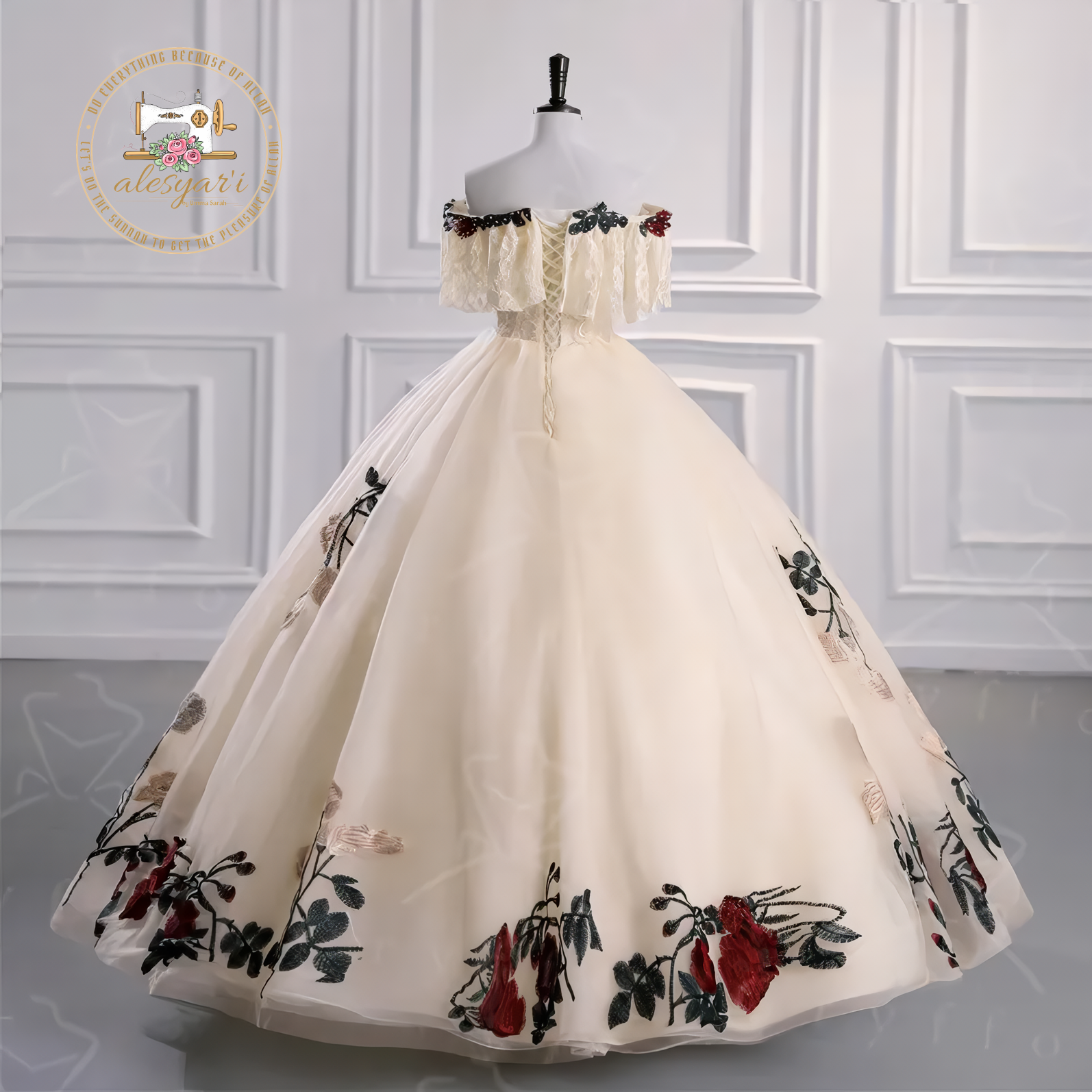 Alesyar'i I Chic Elegance: New Champagne Quinceañera Dresses with Luxury Lace, Off-The-Shoulder Prom Ball Gown, Perfect for Plus Size Quinceañera Glamour