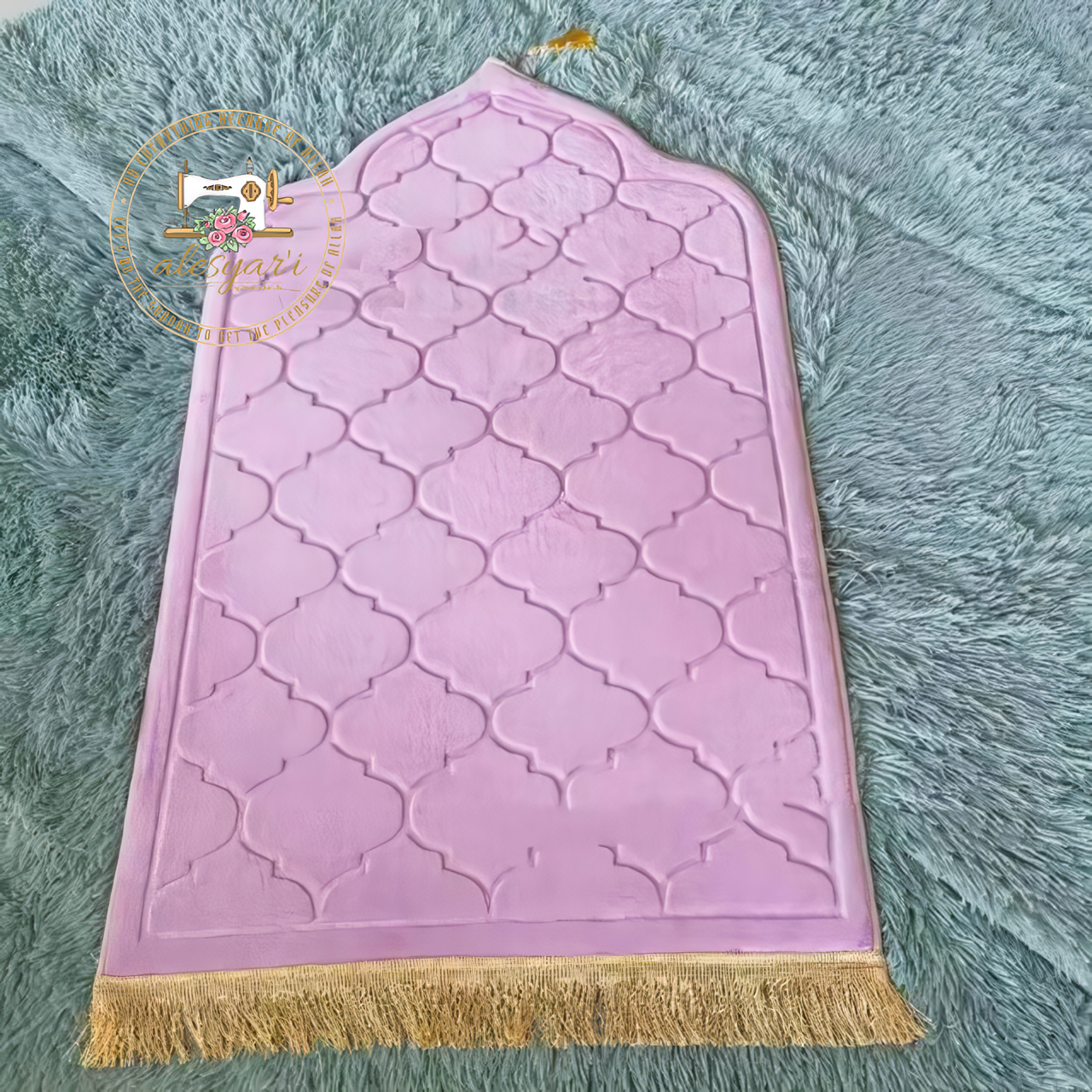 Alesyari Shop I Embossed Flannel Prayer Mat: Soft, Non-Slip, and Portable Worship Blanket for Ramadan Gift