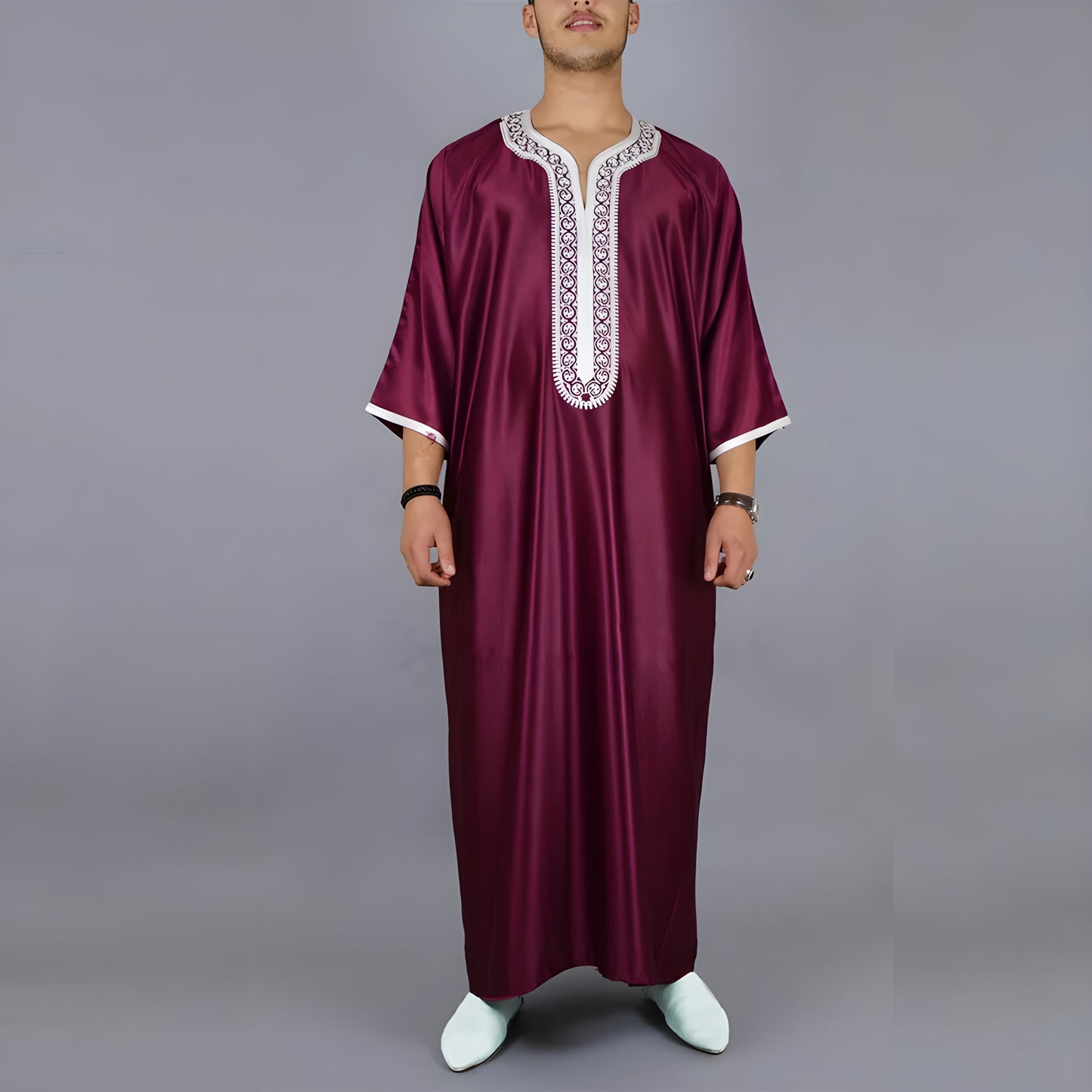 New 2023 Traditional Muslim Clothing Eid Middle East Jubba Thobe Men Thobe Arab Muslim Robes with Long Sleeves Gifts for Husband