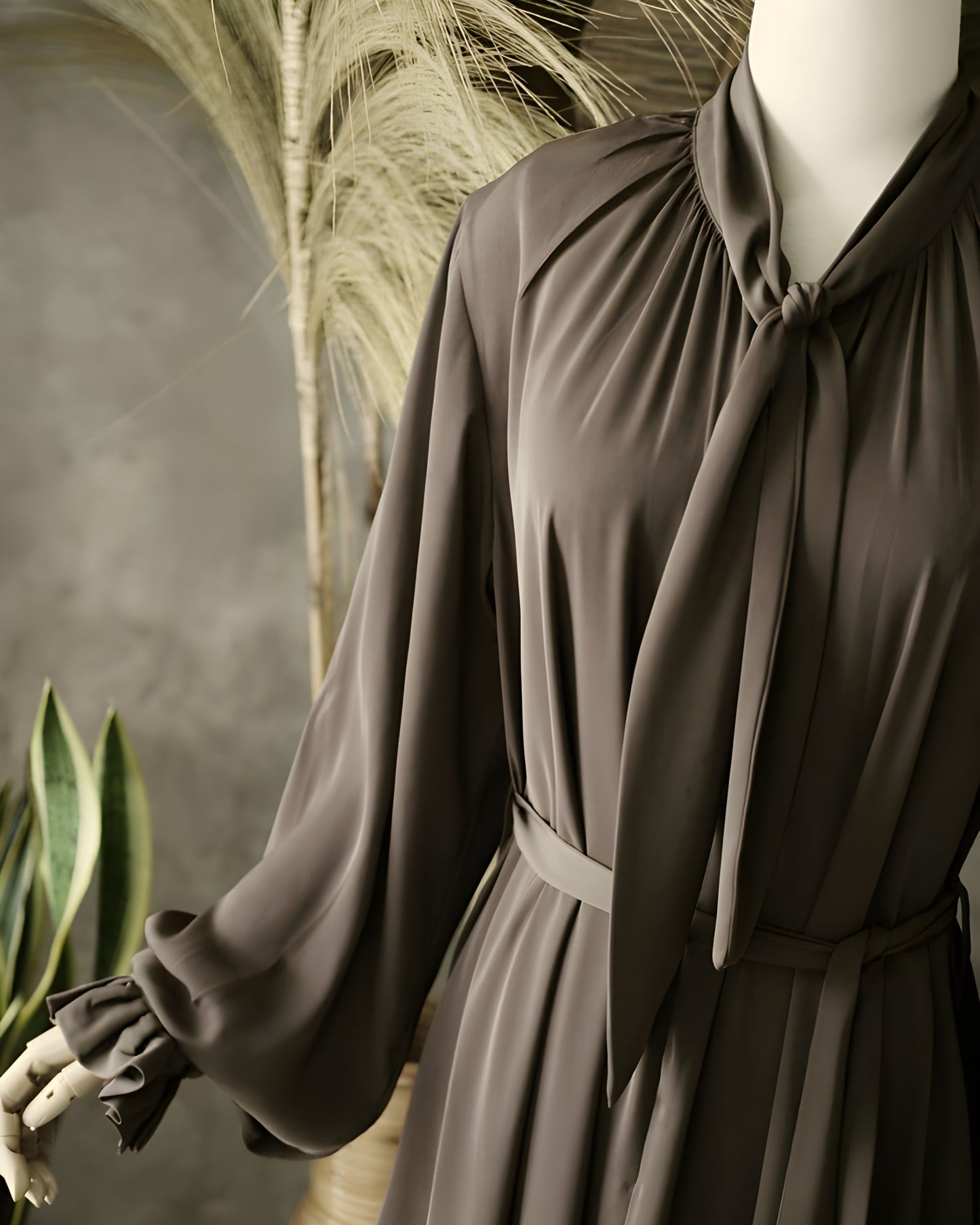 Chest detail on Abaya Noura Series in Mocca color.