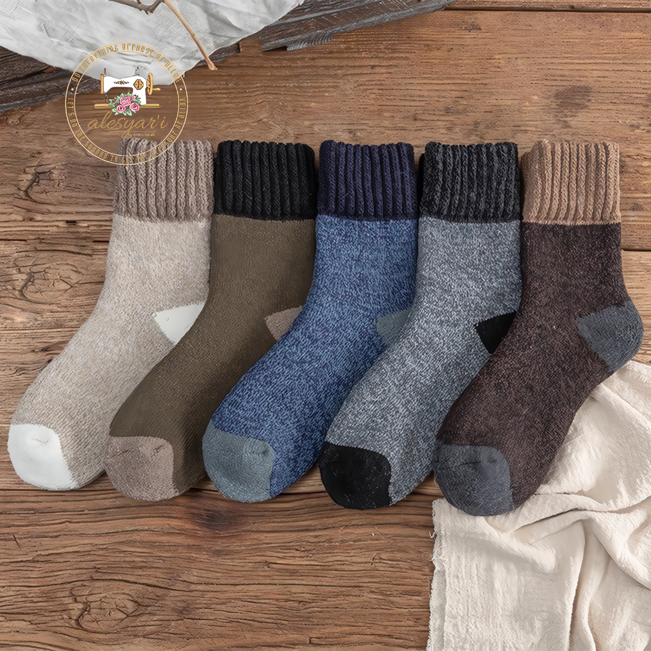 Alesyari Shop I Winter Bliss: 5 Pairs of High-Quality Thicken Wool Socks for Men – Cozy Towel Lining, Warmth, and Style in Every Step! Ideal Cotton Christmas Gift, Male Thermal Comfort in Sizes 38-45