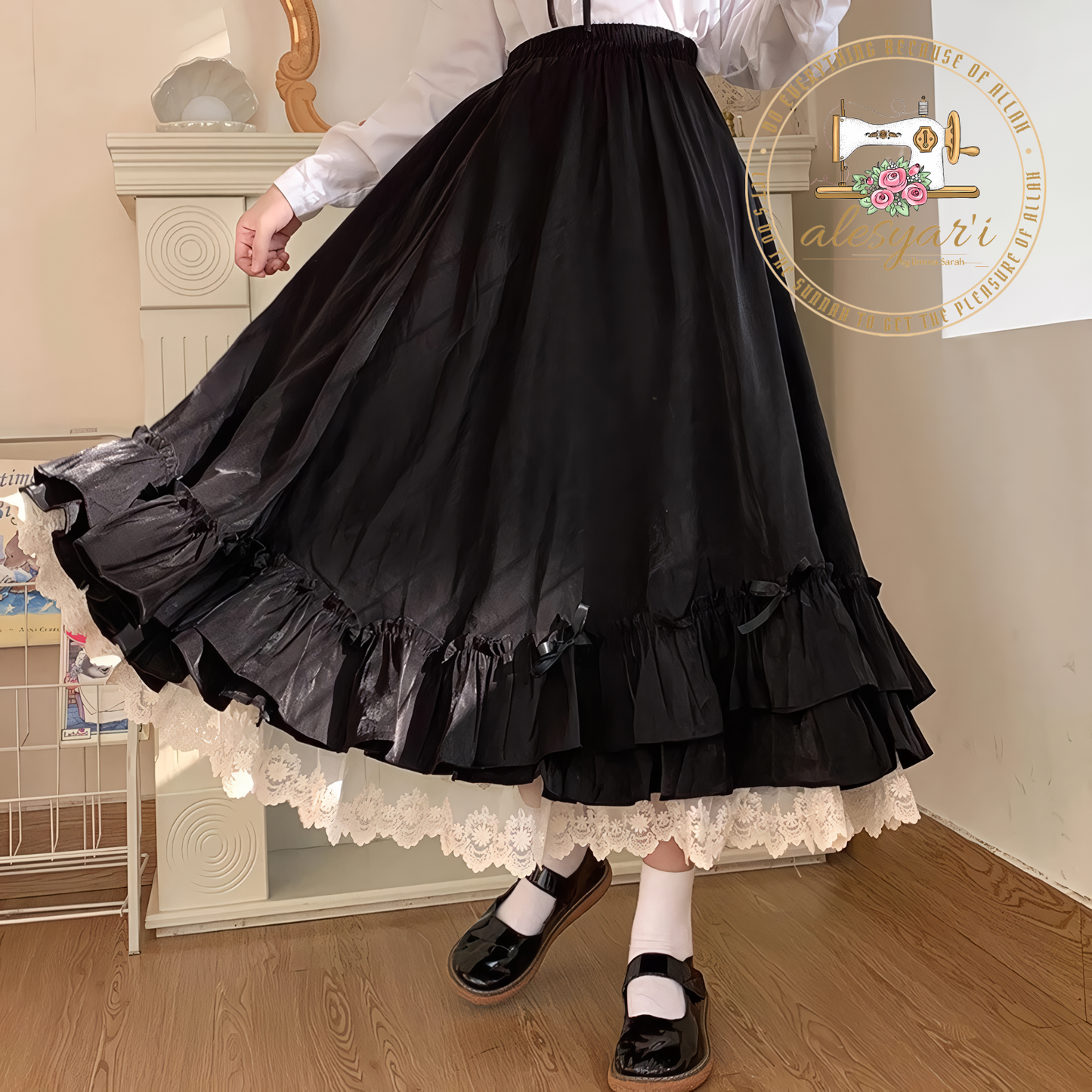 Alesyari Shop I Antique French Pleated A-line Skirt with Double Layer in Plain Japanese Colors – Half Black and White Hepburn Style Long Women's Skirt