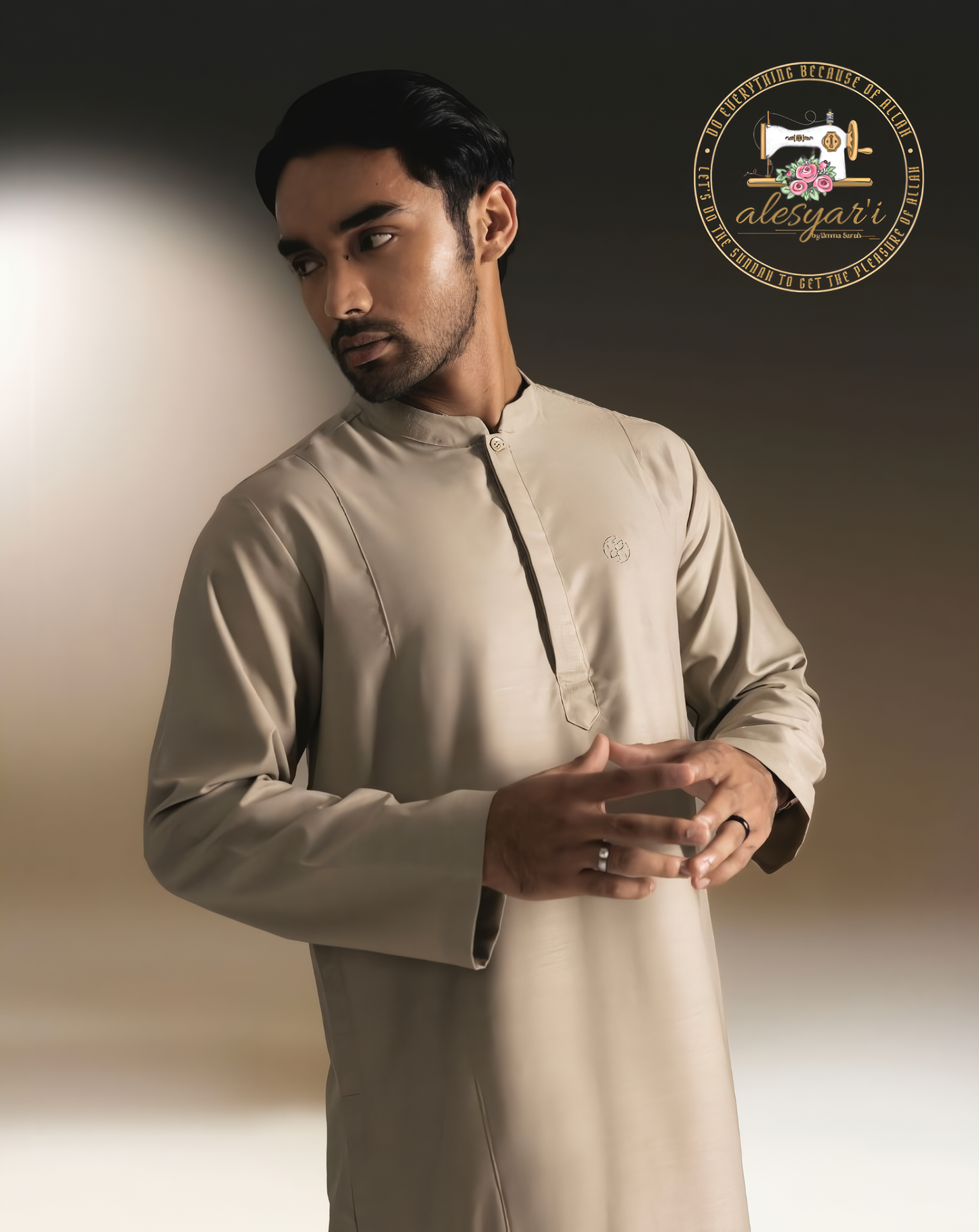 Alesyari Shop I Umrah Essentials Premium Long-Sleeved Mens Abaya and Jubah, Perfect for and Everyday Comfort