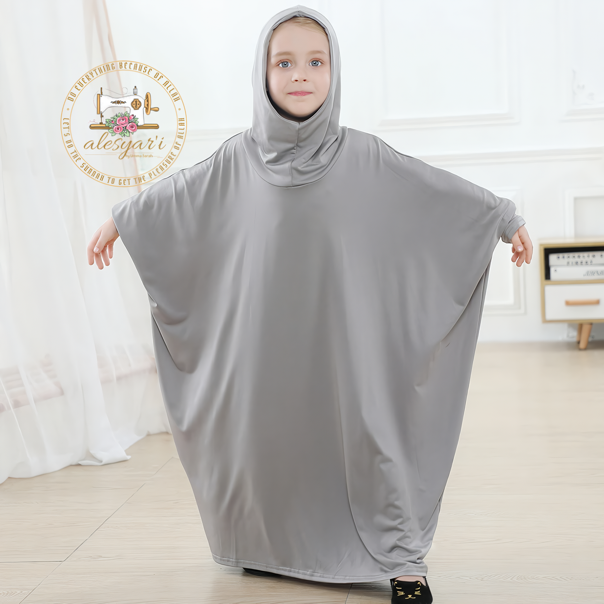 Alesyari Shop I Stylish Modesty Abaya with Batwing Sleeves for Muslim Prayers, Ramadan, and Eid Celebrations