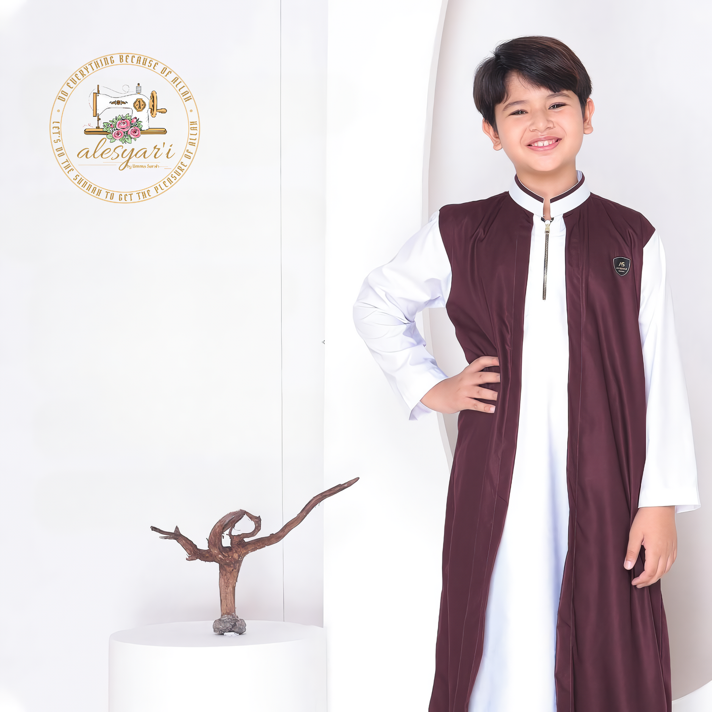 Alesyari Shop I Original Stylish Comfort 2-in-1 Childrens Robe with 2 Layers for Maximum Comfort