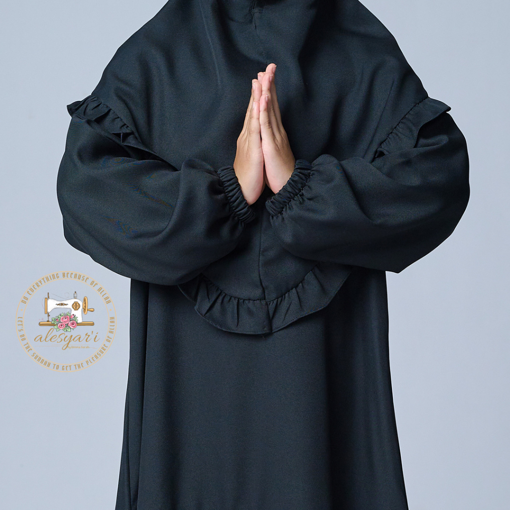 Alesyari Shop I Sophisticated Elegance Luxurious and Comfortable Abaya Set for Your Graceful Child