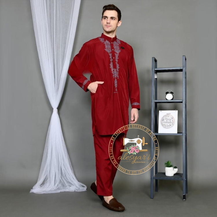 Alesyari Shop I Men's Indonesian Suits for Adults: Embroidered Kaftans and Kurta Kaftans