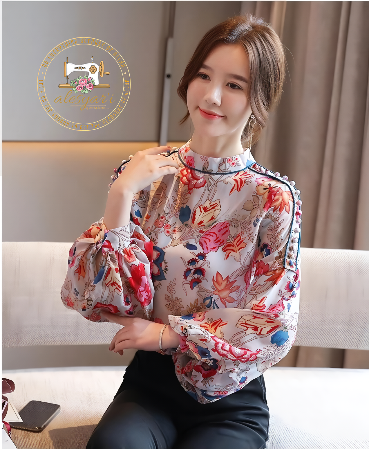 Alesyari Shop I Chic Chiffon Elegance: Women's Print Blouse with Long Sleeves - Stylish Tops for Fashionable Wardrobe