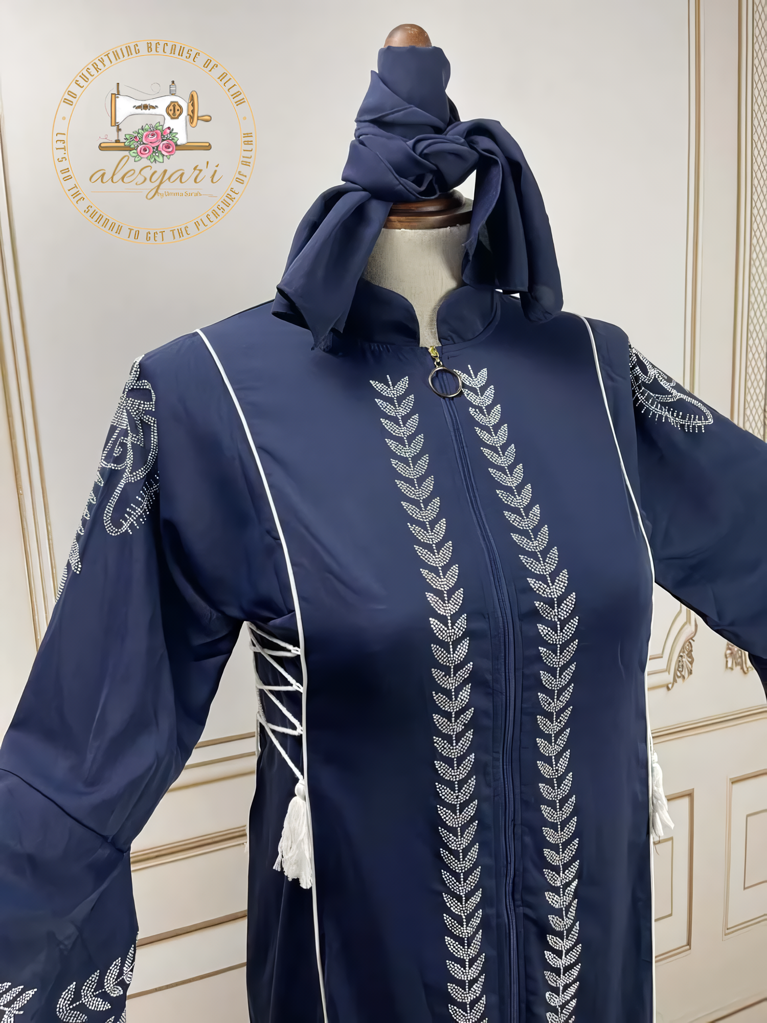 Alesyari Shop I Exquisite Diamond-Embroidered Collar and Scarf Robe Elevate Your Style in Women's Fashion