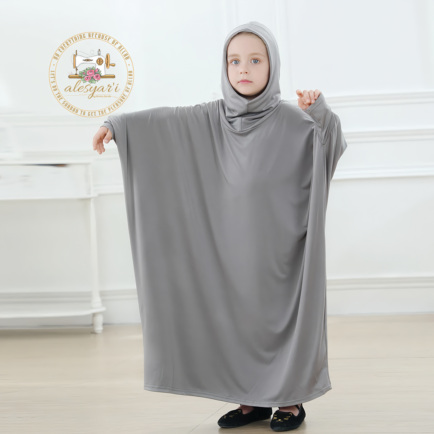 Alesyari Shop I Stylish Modesty Abaya with Batwing Sleeves for Muslim Prayers, Ramadan, and Eid Celebrations