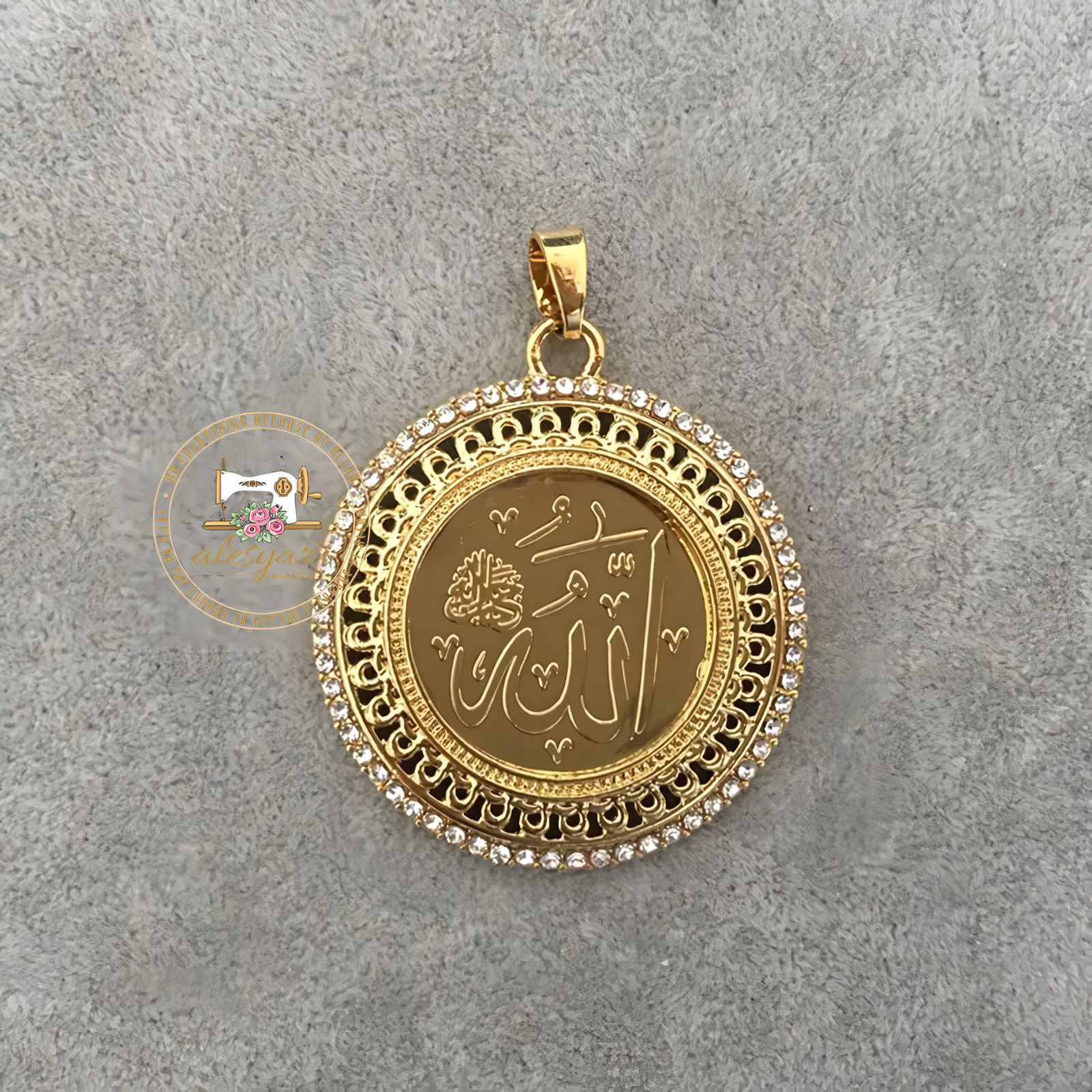 Alesyari Shop I Islamic Elegance: Allah Pendant Necklace with Drop Shipping Options Available