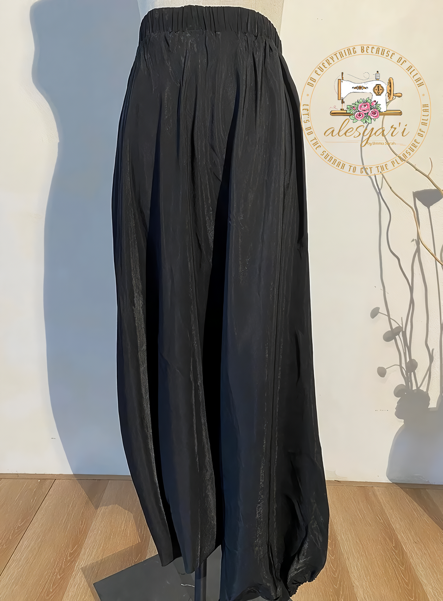 Alesyari Shop I Casual Elegance: Black Pleated Wide-Leg High Waist Trousers - New Loose Fit Pants for Women's Fashion in the Trendy Spring and Autumn Season