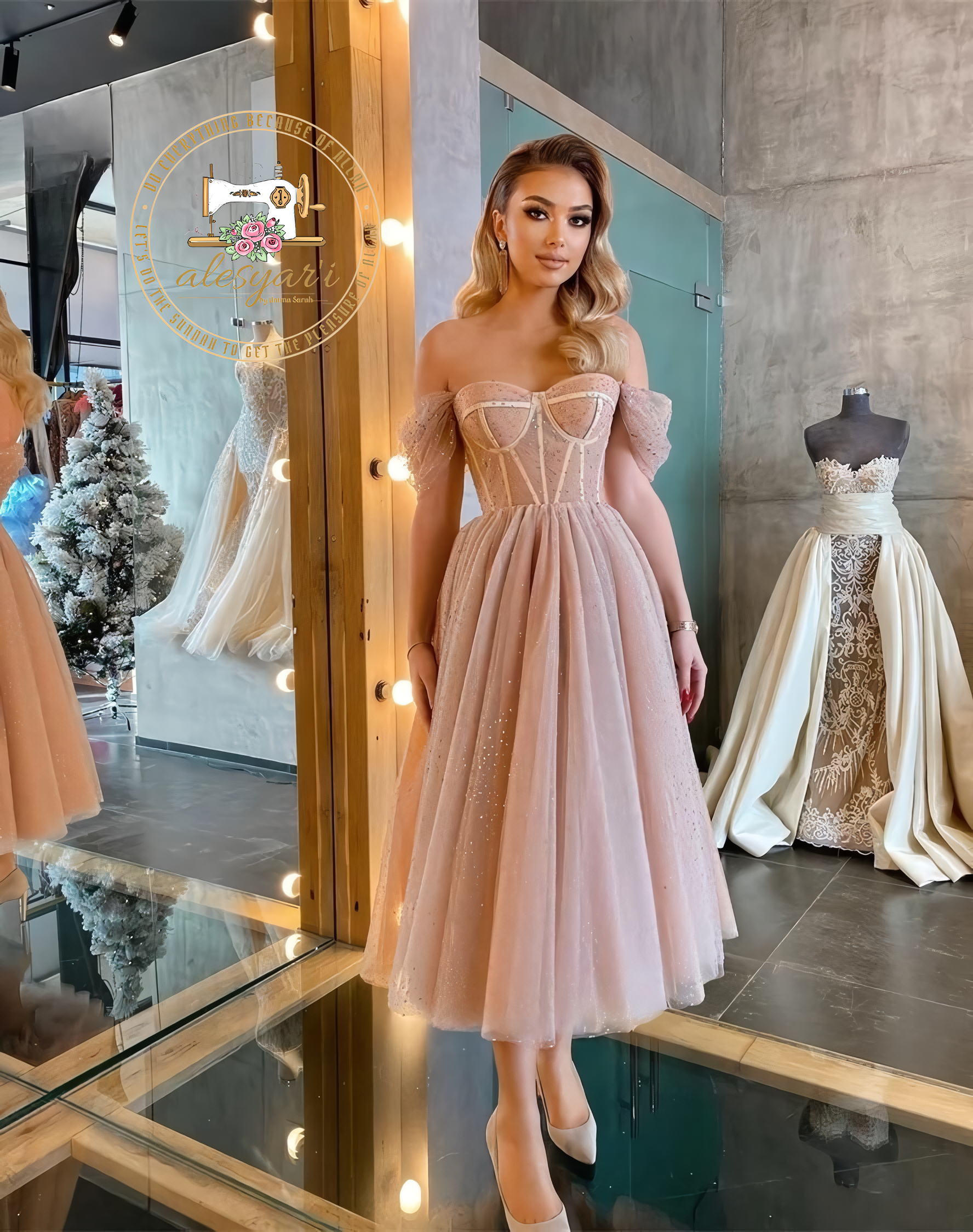 Alesyari Shop I Sparkling Elegance: Off-the-Shoulder Champagne Sequins Prom Dress with Mid-Length and Shiny Crystal Embellishments for a Stunning Short Evening Look