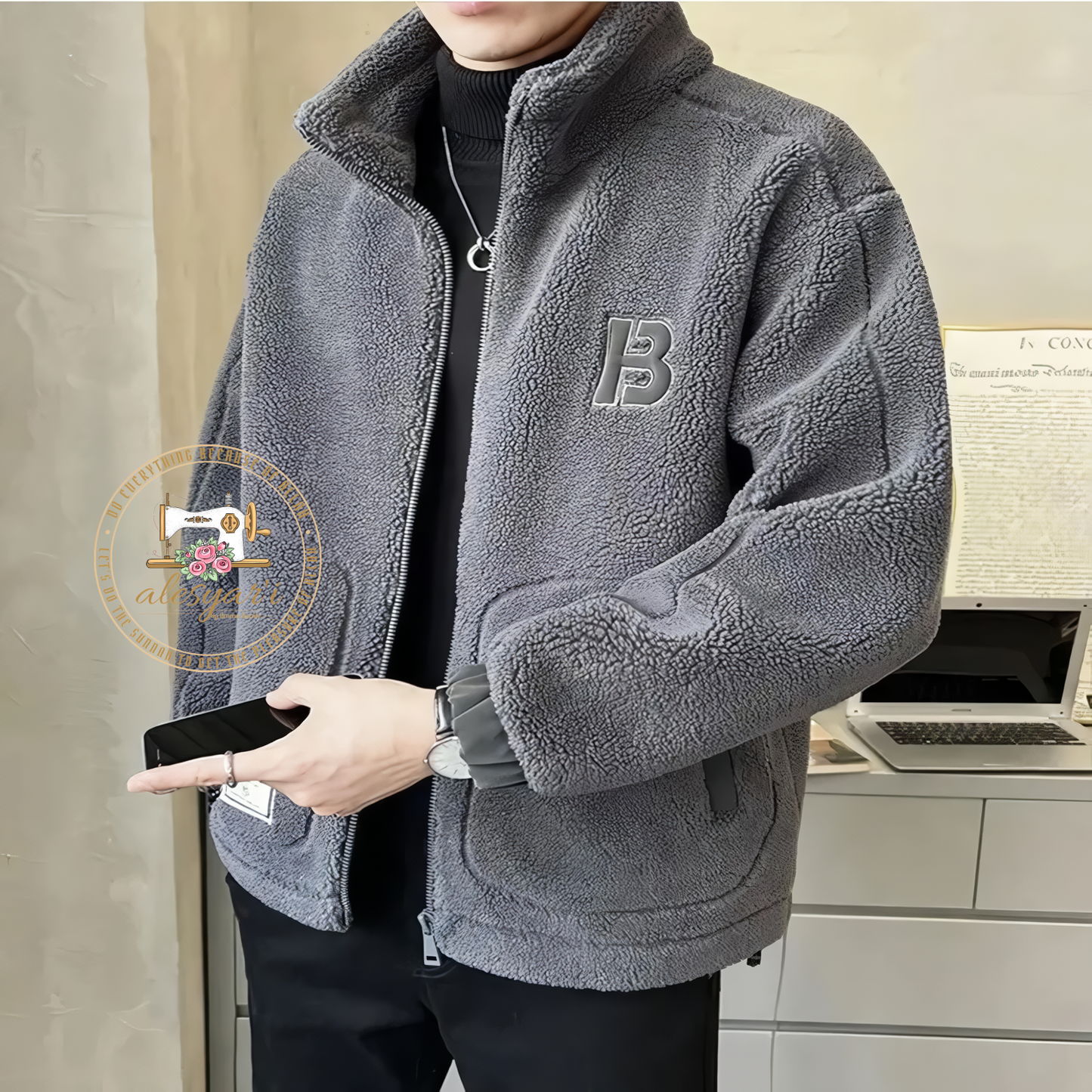 Alesyari Shop I Luxurious Streetwear Style: Men's Winter Polar Fleece Jacket - Solid Color, Loose Fit, and Warm Comfort