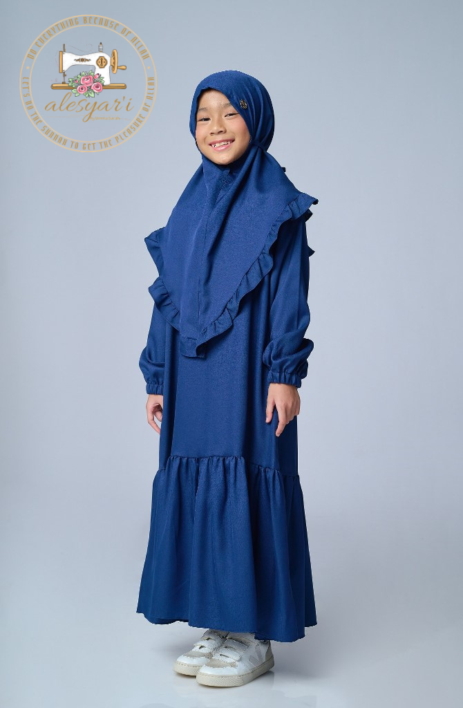 Alesyari Shop I Sophisticated Elegance Luxurious and Comfortable Abaya Set for Your Graceful Child