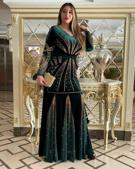 Alesyari Shop I Luxurious Velvet Evening Dresses: Kaftan Party Elegance in Long Ankara Robes for Women's African Fashion