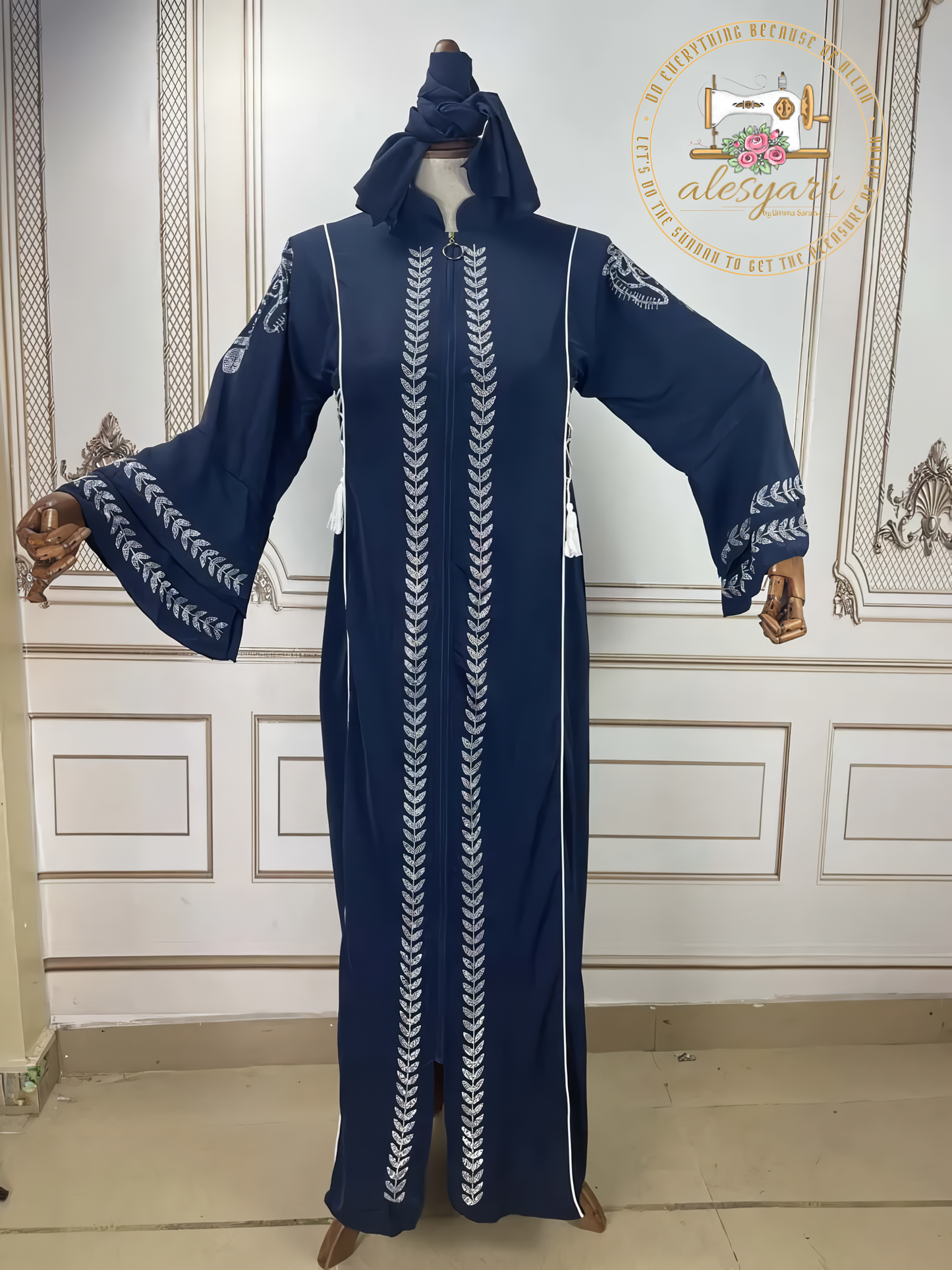 Alesyari Shop I Exquisite Diamond-Embroidered Collar and Scarf Robe Elevate Your Style in Women's Fashion