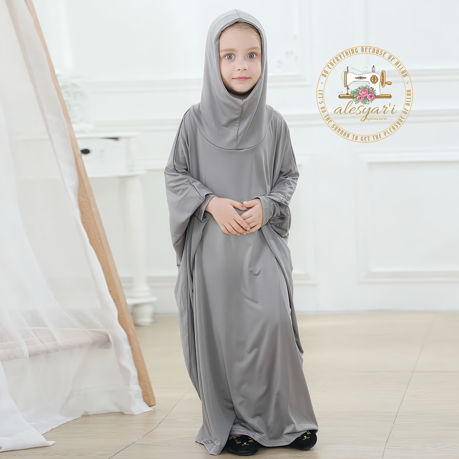 Alesyari Shop I Stylish Modesty Abaya with Batwing Sleeves for Muslim Prayers, Ramadan, and Eid Celebrations