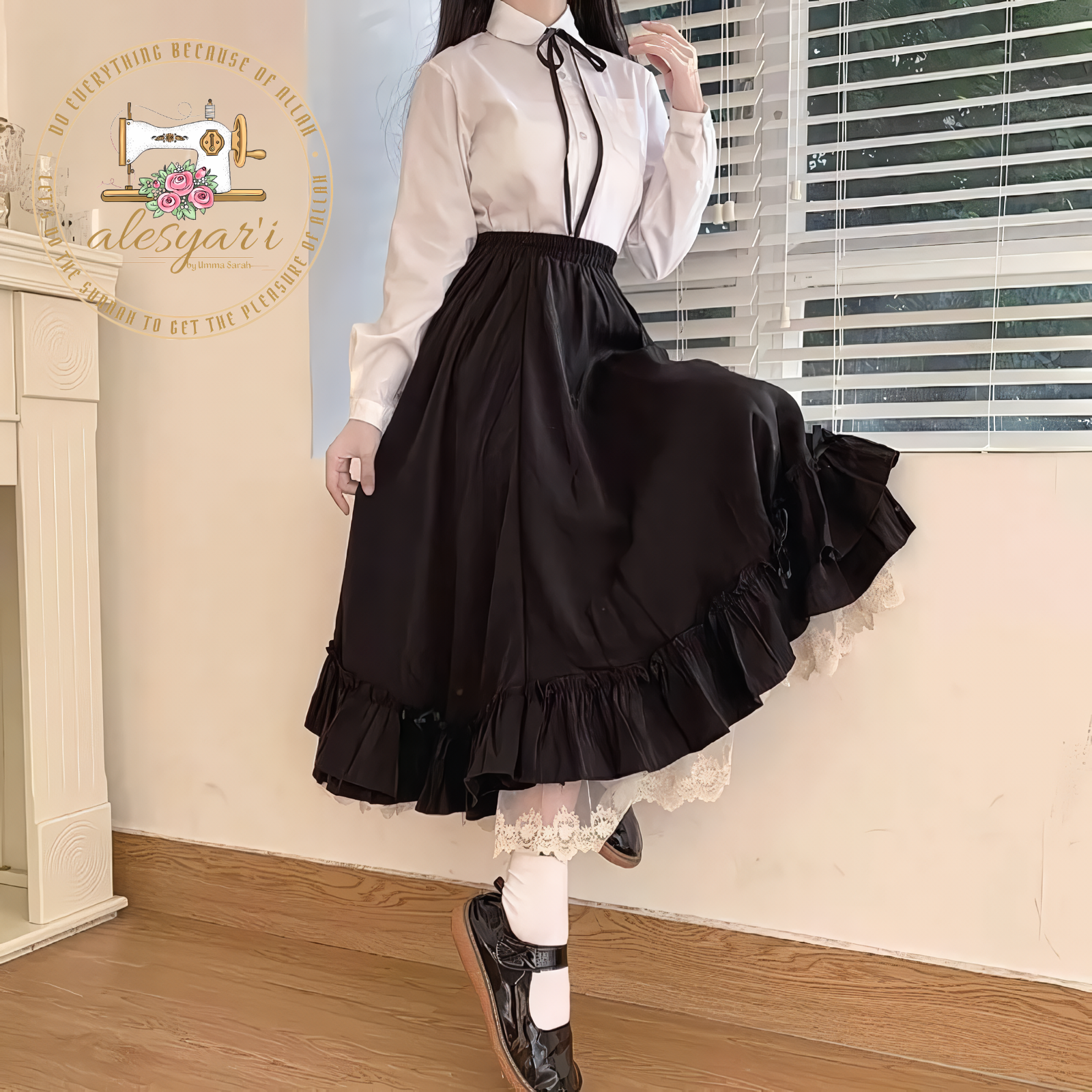 Alesyari Shop I Antique French Pleated A-line Skirt with Double Layer in Plain Japanese Colors – Half Black and White Hepburn Style Long Women's Skirt