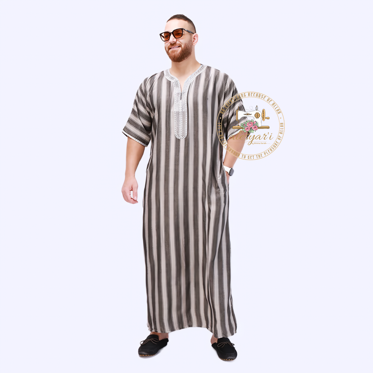 Alesyari Shop I New Muslim Jubba Thobe: Short Sleeve, Striped Design for Traditional Comfort