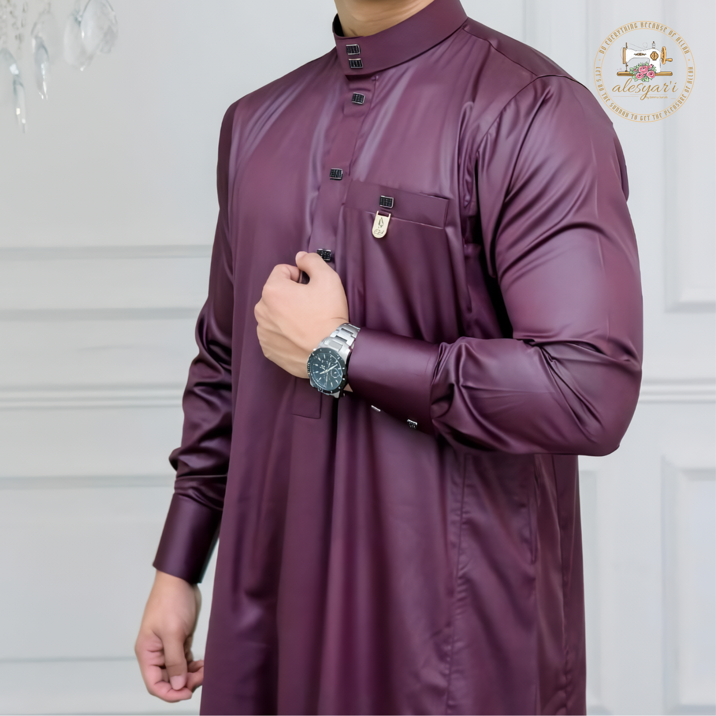 Alesyari Shop I Slimfit Muslim Clothing Contrast Color Muslim Dress Middle East Jubba Thobe Men Robe w/ Long Sleeves Mandarin Neck