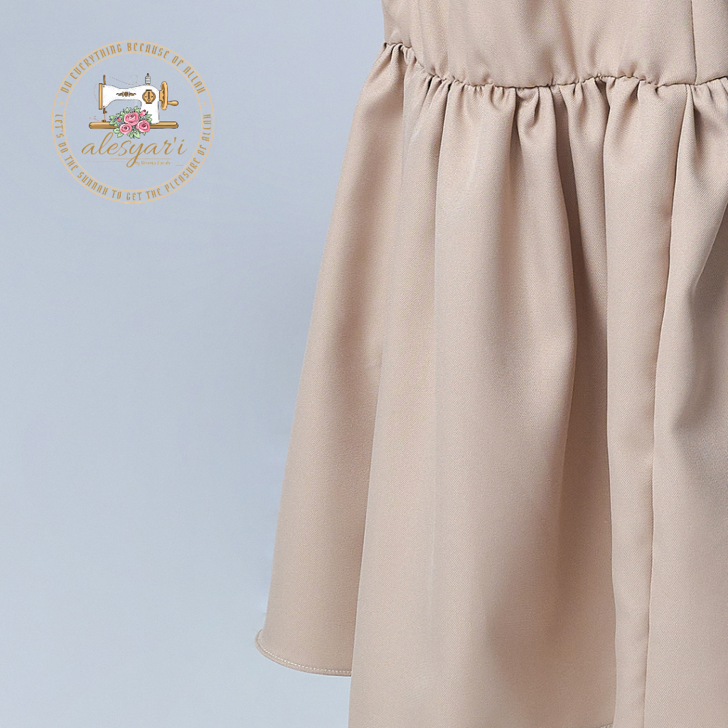 Alesyari Shop I Sophisticated Elegance Luxurious and Comfortable Abaya Set for Your Graceful Child