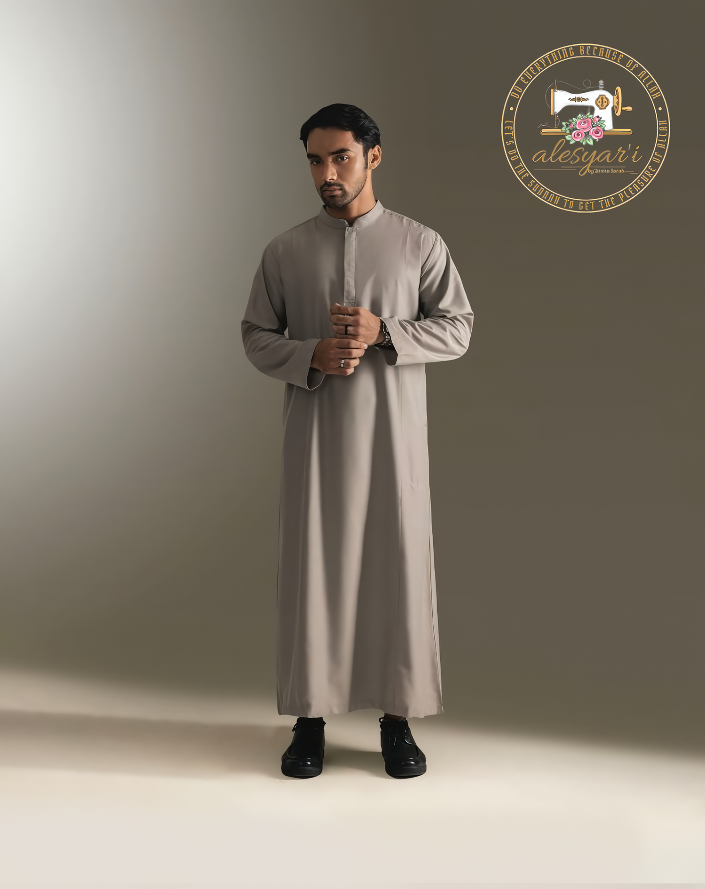 Alesyari Shop I Umrah Essentials Premium Long-Sleeved Mens Abaya and Jubah, Perfect for and Everyday Comfort