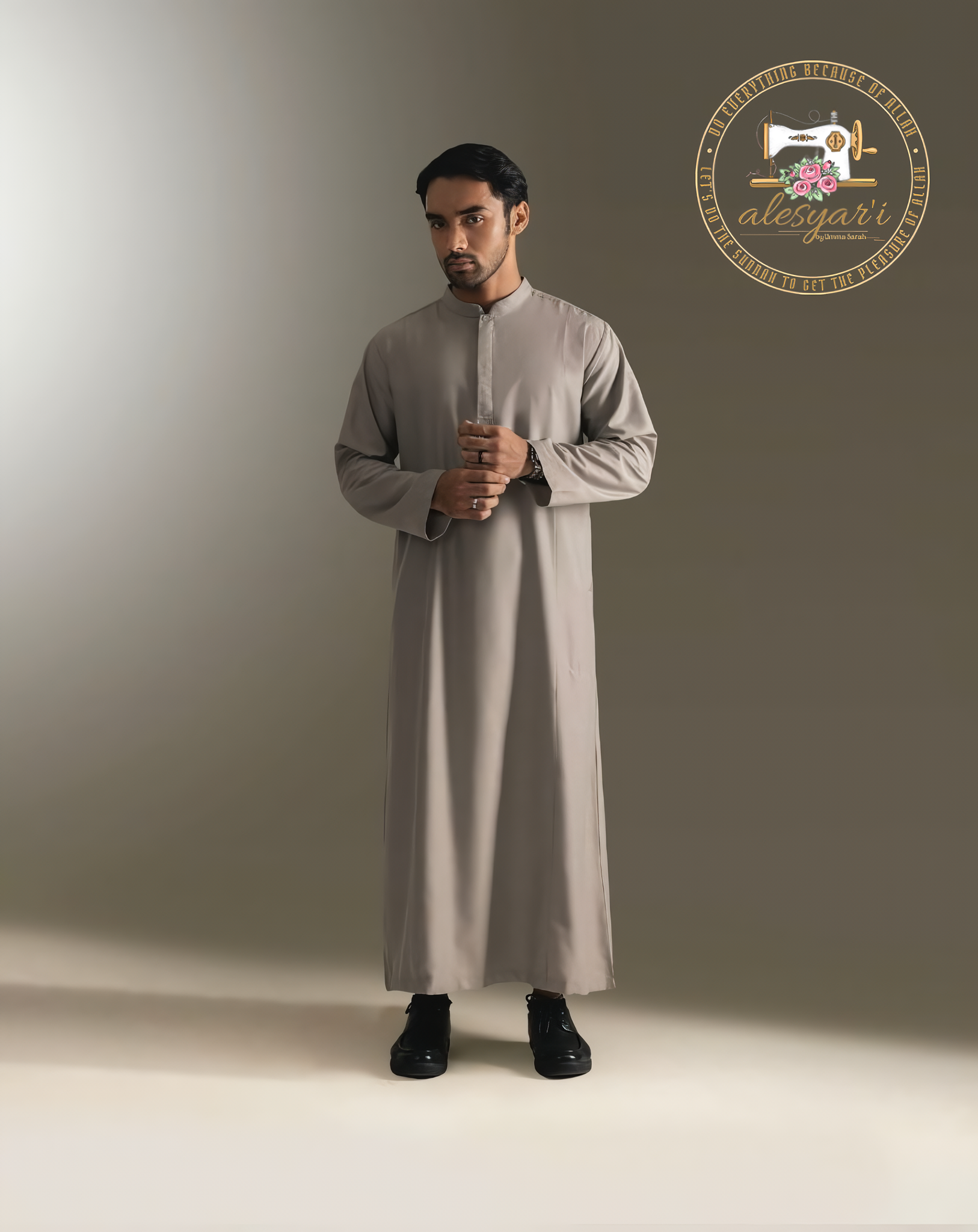 Alesyari Shop I Umrah Essentials Premium Long-Sleeved Mens Abaya and Jubah, Perfect for and Everyday Comfort