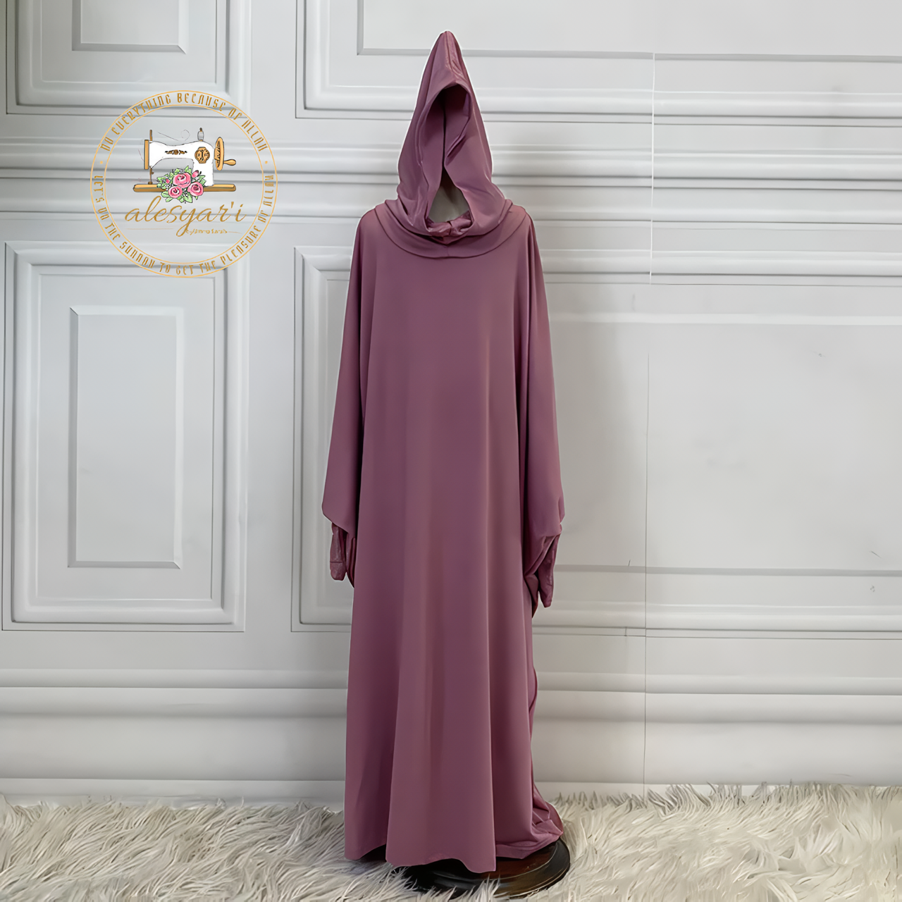 Alesyari Shop I Stylish Modesty Abaya with Batwing Sleeves for Muslim Prayers, Ramadan, and Eid Celebrations