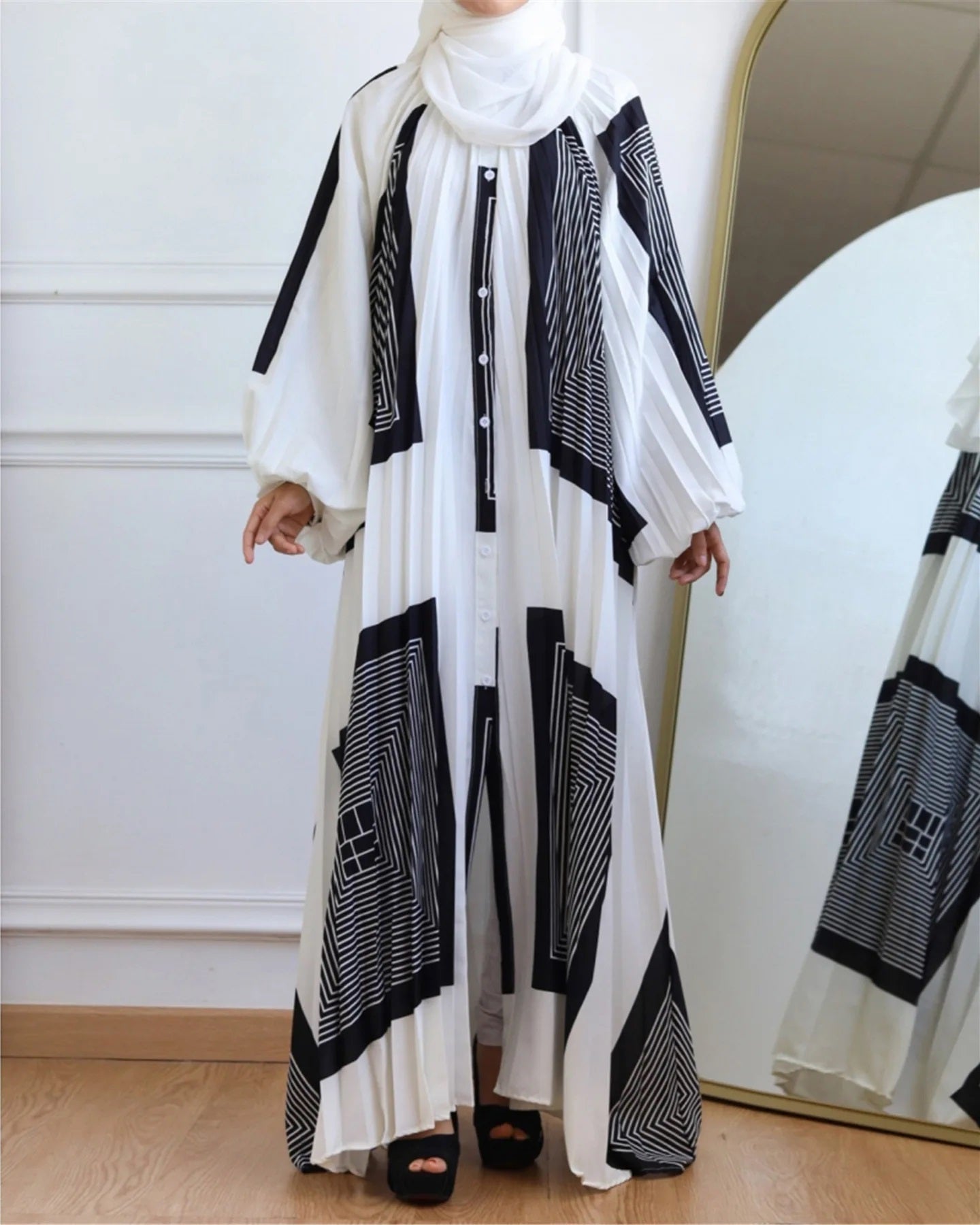 Alesyari Shop I 2023 New Pattern Long Dress with Muslim Women's Hijab - Lantern Sleeve, Loose Fit, Elegant Islamic Attire from Dubai