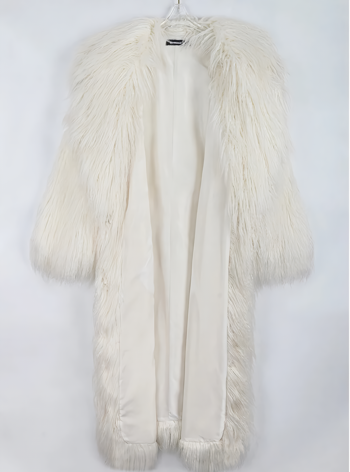 Alesyari Shop I 2023 Stylish Long Faux Mongolia Lamb Fur Coat for Warmth in White and Black