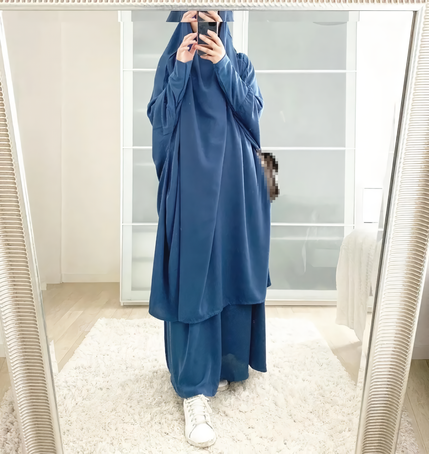 Casual Muslim women's clothing in Dubai for Eid, featuring Jilbab, Abaya, and Ramadan attire