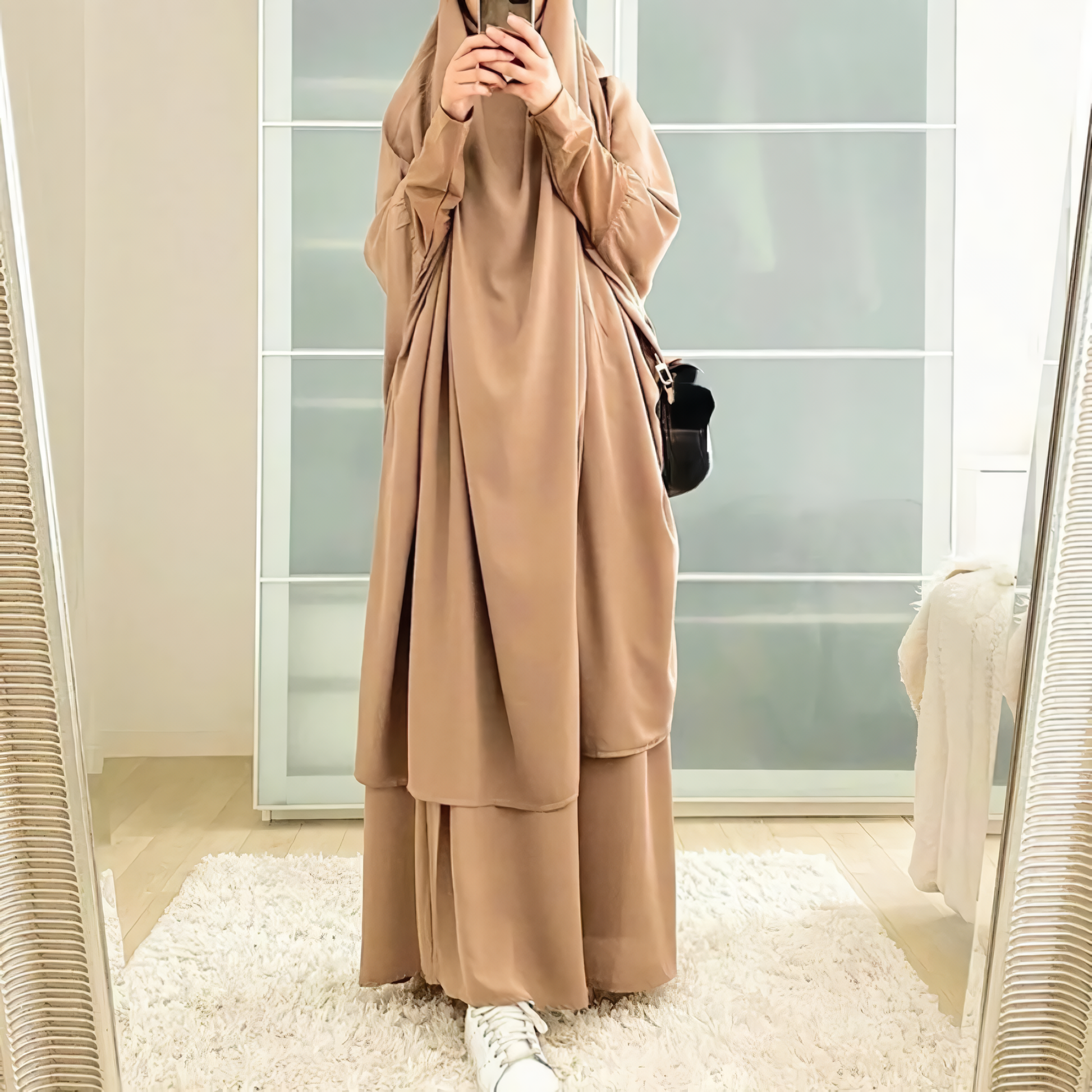 Casual Muslim women's clothing in Dubai for Eid, featuring Jilbab, Abaya, and Ramadan attire