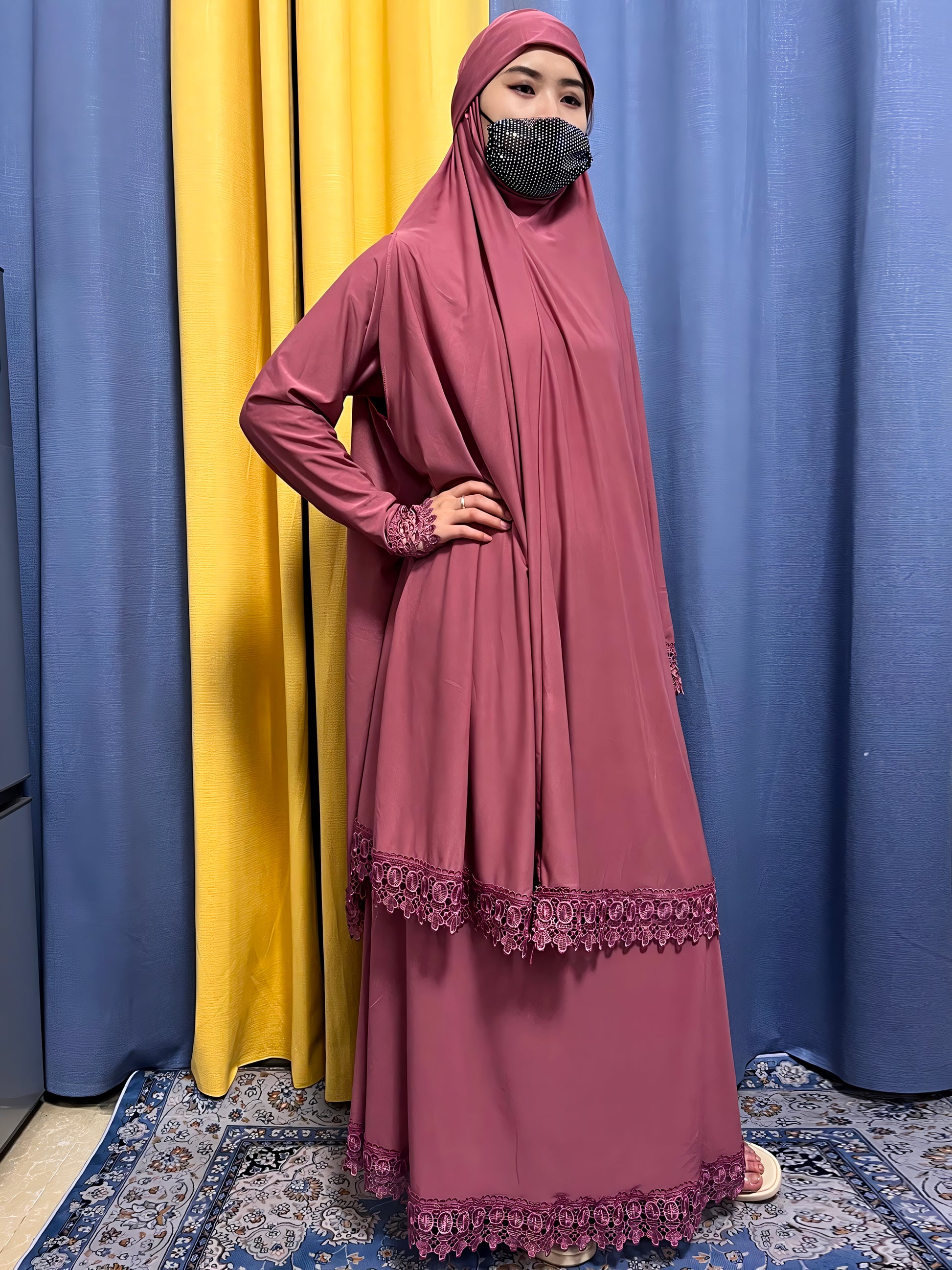 Alesyari Shop I 2023 Dubai Muslim Lace Silk Abayas: Traditional Ramadan Prayer Attire for Women