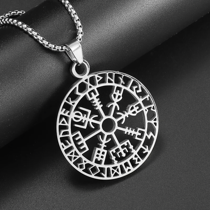 Alesyari Shop I Men's Street Party Necklace with Viking Compass Pendant - Vintage Style