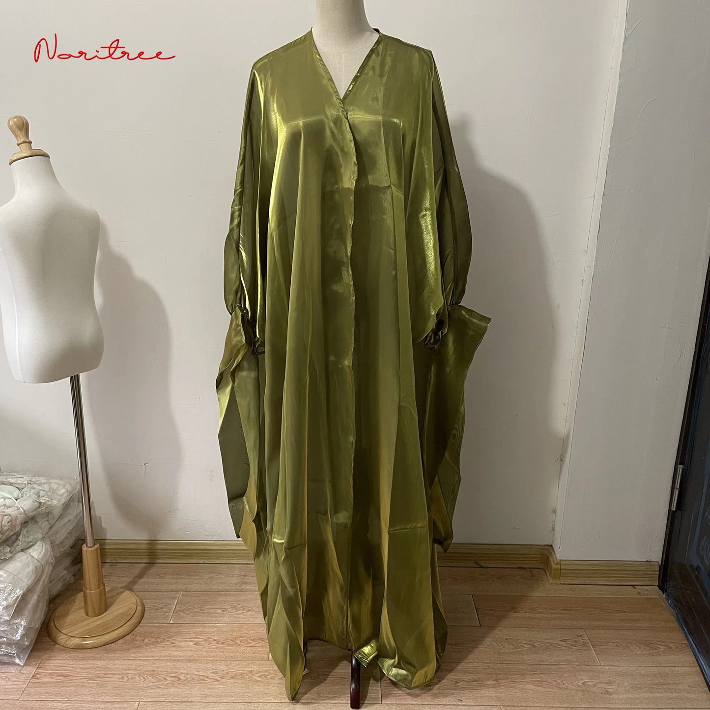 Shiny Soft Puff Sleeves Abaya for Summer Eid