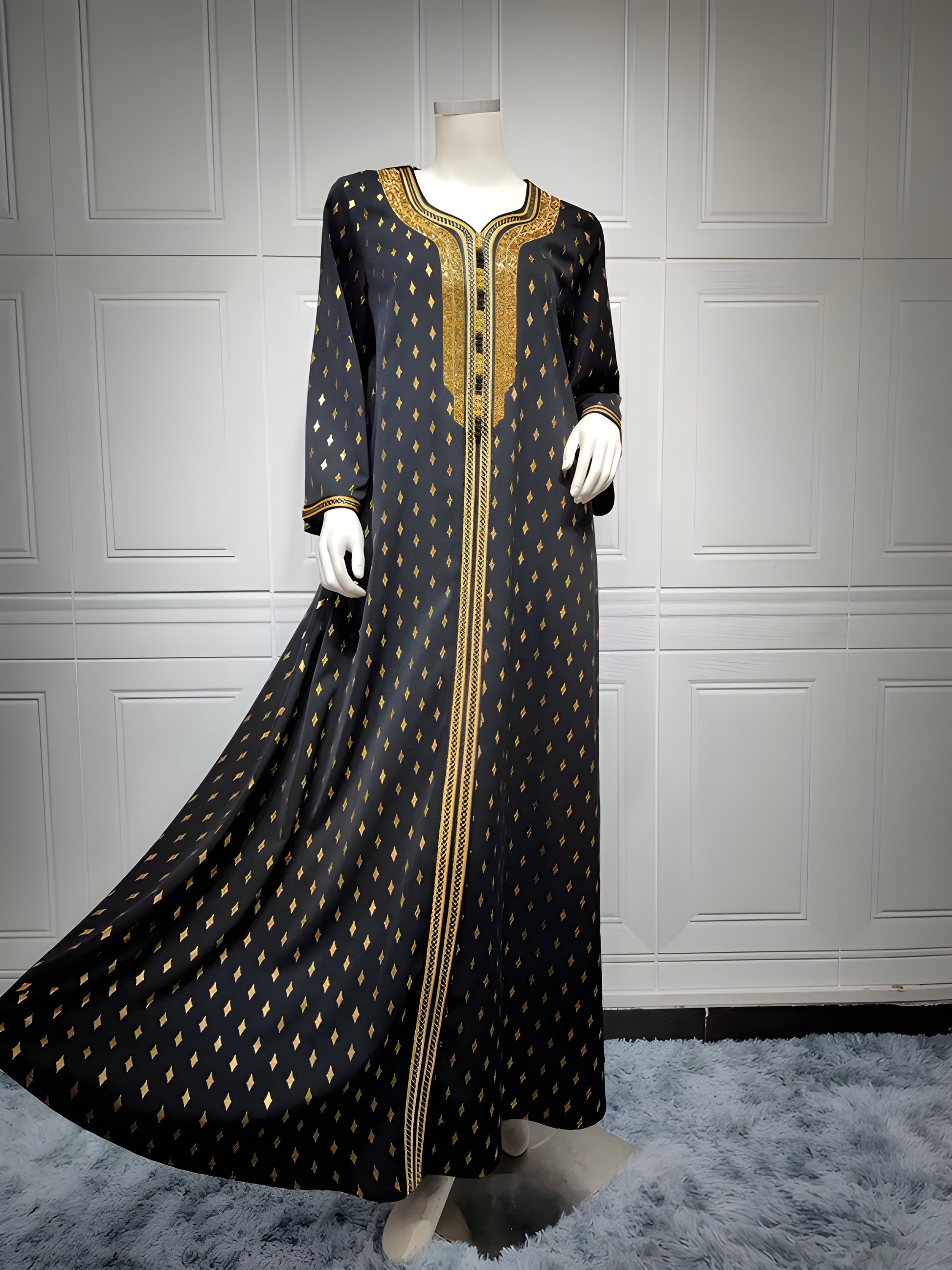 Alesyari Shop I Muslim Abaya Dress with Embroidered Flowers: Saudi-Style Black Abaya: Loose-Fit with Antique Diamond Pattern