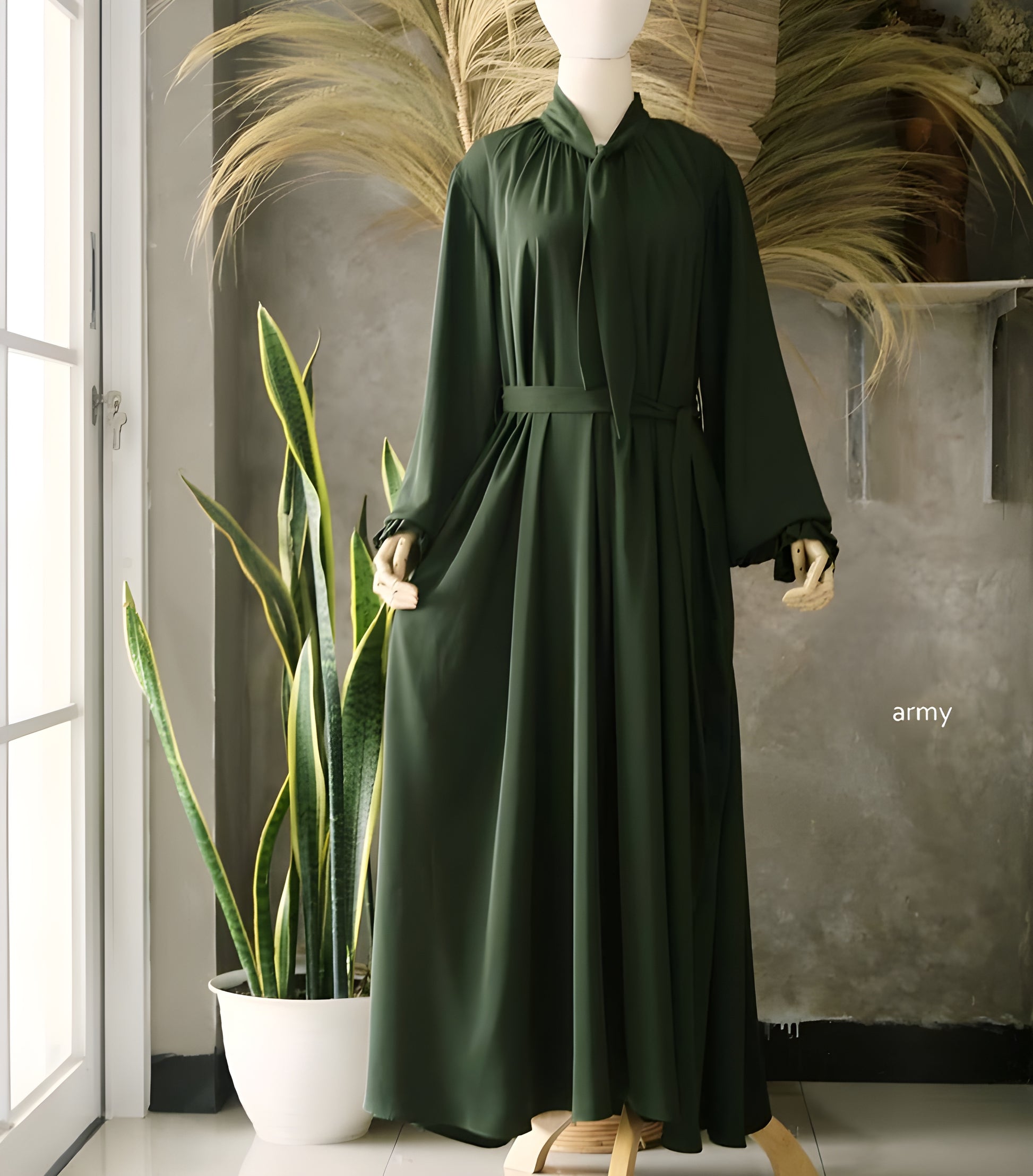 The detail of Abaya Nourah Series in Army color.