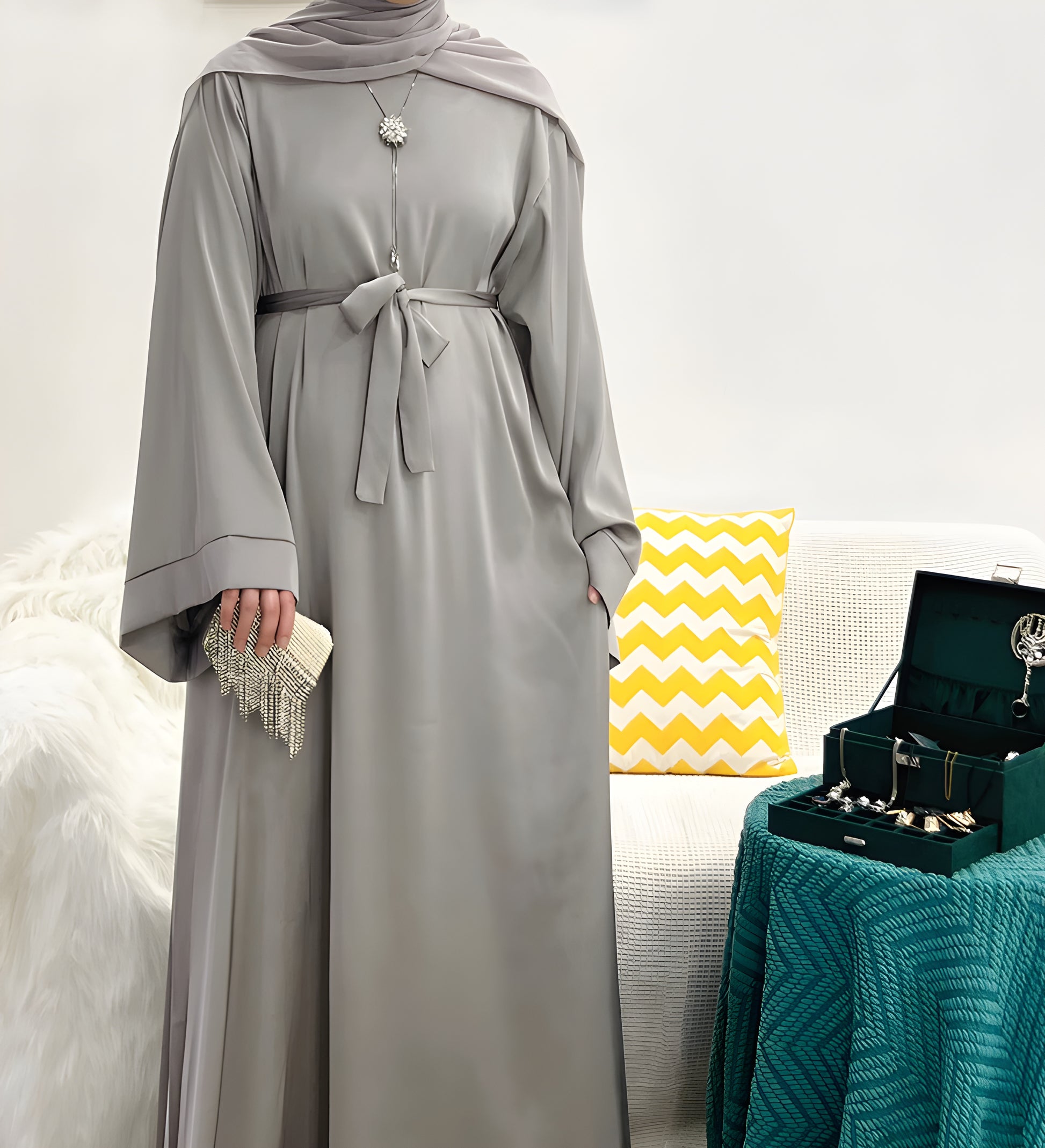 Alesyari Shop I Simple Muslim Abaya Dress - Islamic Casual Wear, Turkish Dubai Style, Ideal for Ramadan and Eid (Without Shawl)