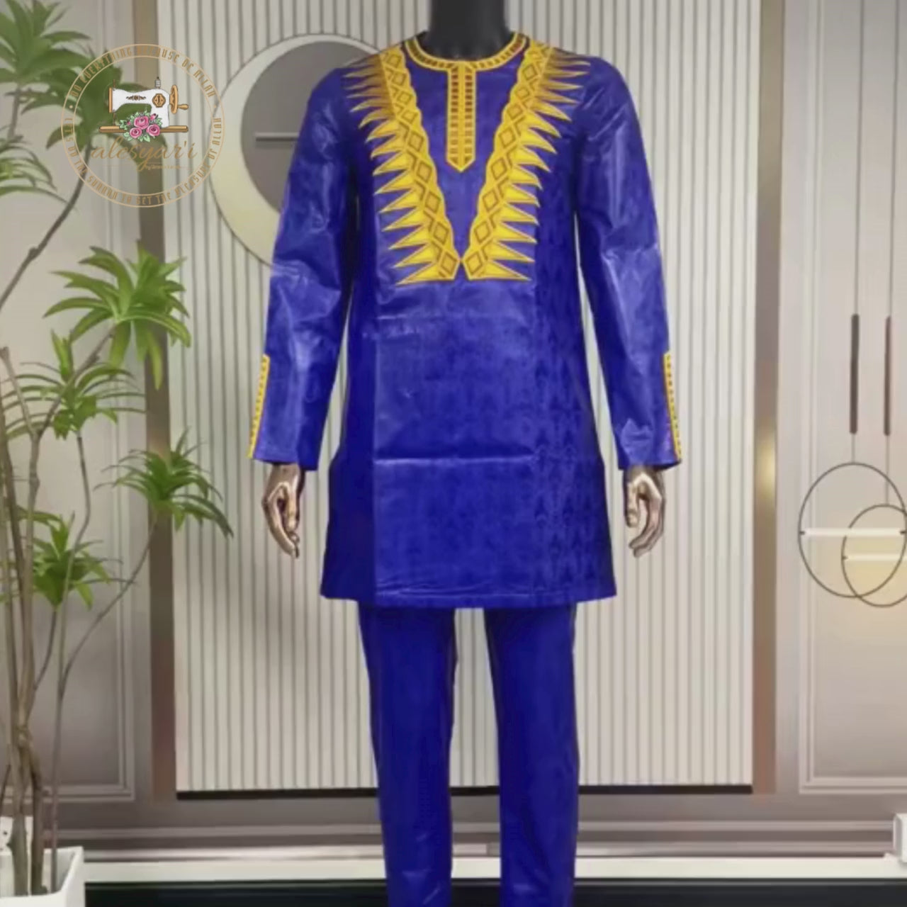 Alesyari Shop I Traditionally Inspired: Blue Embroidered 2-Piece Set for Men – Bazin Top and Pants Perfect for Muslim Wedding Parties and Dashiki Events