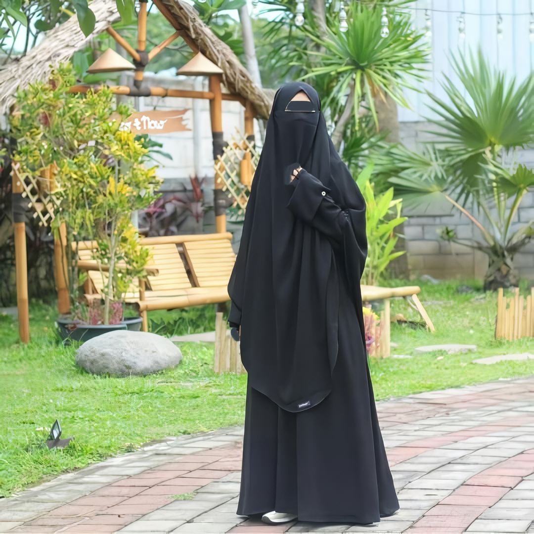 Alesyari Shop I Black Abaya for Ramadan and Eid Fitr: "Daysea" Series with Modest Design